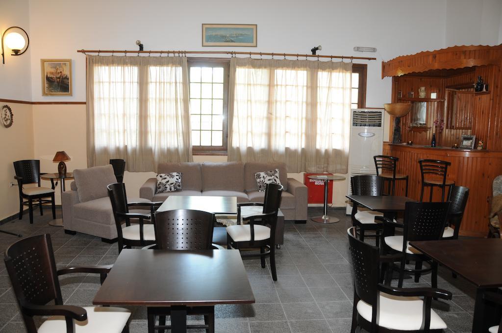 Miranta Hotel - Apartments & Studios Aegina 외부 사진
