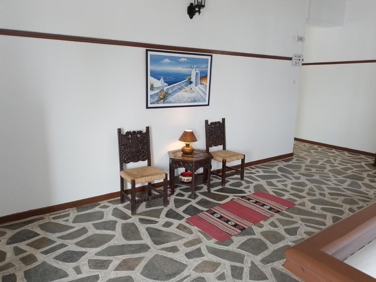 Miranta Hotel - Apartments & Studios Aegina 외부 사진